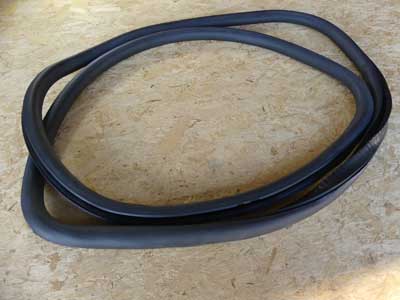 BMW Door Frame Weather Strip Gasket Seal, Rear Left or Right 51357178016 09-15 740i 750i Hybrid 7 Alpina B7